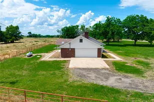 7350 Farm Rd 2573, Clarksville, TX 75426 - Photo 35