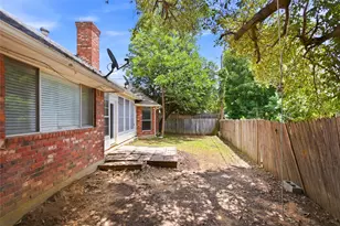 3812 Gentle Springs Dr, Arlington, TX 76001 - Photo 25