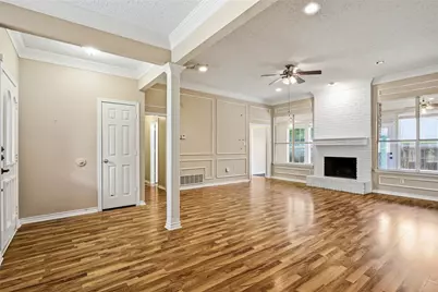 3812 Gentle Springs Drive, Arlington, TX 76001 - Photo 9