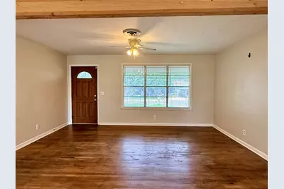 105 Ragland Street, Graham, TX 76450 - Photo 9