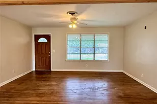 105 Ragland St, Graham, TX 76450 - Photo 9