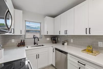1429 Buena Vista Street, Mesquite, TX 75149 - Photo 7