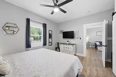 2320 Mistletoe, Waco, TX 76706 - Photo 11
