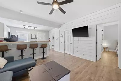 2320 Mistletoe, Waco, TX 76706 - Photo 5