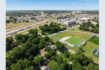 2320 Mistletoe, Waco, TX 76706 - Photo 21