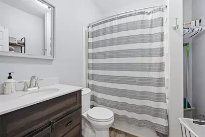2320 Mistletoe, Waco, TX 76706 - Photo 15