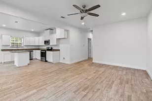 2812 Bourland St, Greenville, TX 75401 - Photo 3
