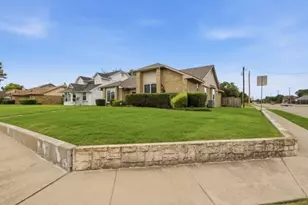 2333 Salerno Dr, Mesquite, TX 75150 - Photo 3