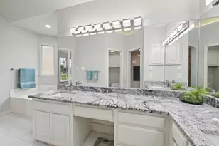 1315 Barclay Dr, Carrollton, TX 75007 - Photo 19