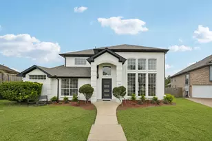 1315 Barclay Dr, Carrollton, TX 75007 - Photo 1