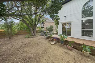 1315 Barclay Dr, Carrollton, TX 75007 - Photo 35