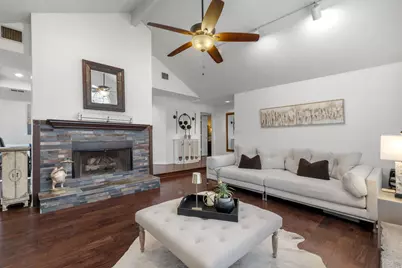 1317 Elk Grove Drive, Richardson, TX 75081 - Photo 5