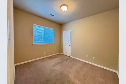 356 Emerald Creek Drive, Fort Worth, TX 76131 - Photo 5
