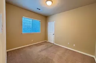 356 Emerald Creek Dr, Fort Worth, TX 76131 - Photo 5