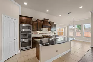 600 Fishback Cir, Plano, TX 75074 - Photo 9