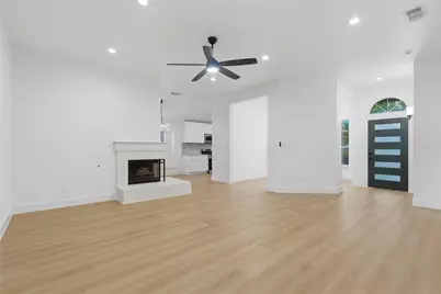 7034 Lo Chalmers Lane, Garland, TX 75043 - Photo 9