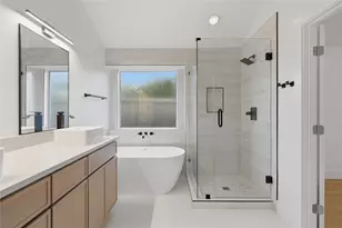 7034 Lo Chalmers Ln, Garland, TX 75043 - Photo 19
