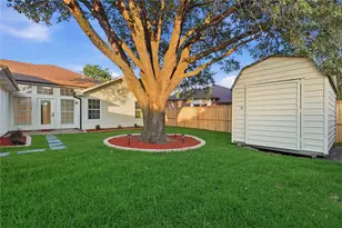 7034 Lo Chalmers Ln, Garland, TX 75043 - Photo 25