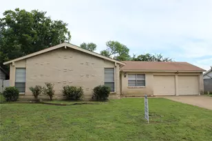 2834 Hollandale Ln, Farmers Branch, TX 75234 - Photo 1