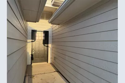 5109 Uvalde Court, Granbury, TX 76048 - Photo 3