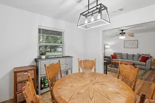 807 Elizabeth Blvd, Granbury, TX 76048 - Photo 17