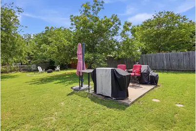 807 Elizabeth Boulevard, Granbury, TX 76048 - Photo 31