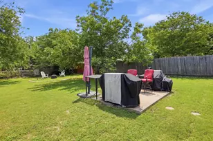 807 Elizabeth Blvd, Granbury, TX 76048 - Photo 31