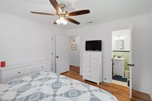 807 Elizabeth Blvd, Granbury, TX 76048 - Photo 19
