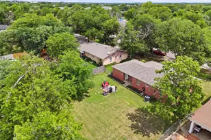 807 Elizabeth Blvd, Granbury, TX 76048 - Photo 37