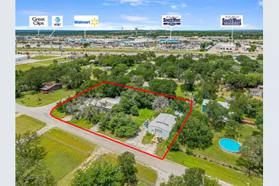 209 Renee Drive, Hudson Oaks, TX 76087 - Photo 13