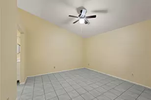 2426 Sutton Dr, Arlington, TX 76018 - Photo 17