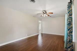 509 Patricia Rd, Hurst, TX 76053 - Photo 7