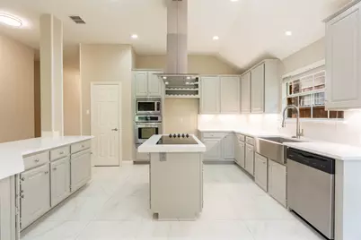 5716 Charleston Drive, Frisco, TX 75035 - Photo 11