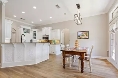 302 Edinburgh, Waco, TX 76712 - Photo 13