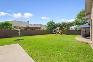 302 Edinburgh, Waco, TX 76712 - Photo 33