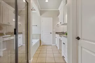 302 Edinburgh, Waco, TX 76712 - Photo 21
