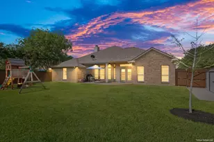 302 Edinburgh, Waco, TX 76712 - Photo 35