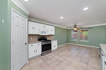 923 N Sky Drive, Houston, TX 77073 - Photo 11