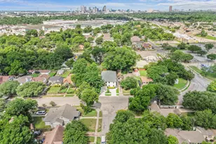 5259 St Charles Ave, Dallas, TX 75223 - Photo 7
