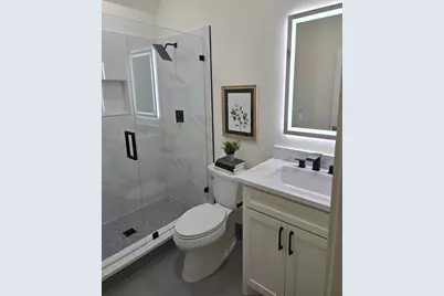 5259 Saint Charles Avenue, Dallas, TX 75223 - Photo 9