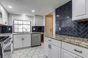 13340 Kit Ln, Dallas, TX 75240 - Photo 5