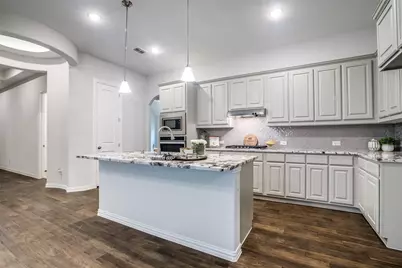 13866 Kevin Drive, Frisco, TX 75035 - Photo 9