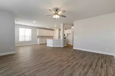 1113 Granger Drive, McKinney, TX 75071 - Photo 9