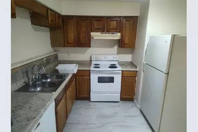 2039 W Walnut Street, Garland, TX 75042 - Photo 13