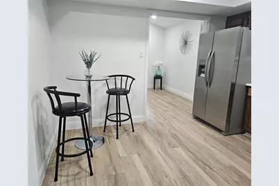 2709 Heather Glen Court, Carrollton, TX 75006 - Photo 11