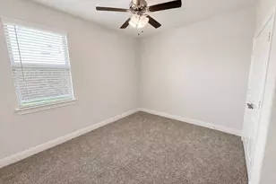 10117 Table Bluff St, Aubrey, TX 76227 - Photo 27