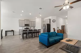 10117 Table Bluff St, Aubrey, TX 76227 - Photo 9
