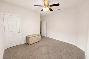 10117 Table Bluff St, Aubrey, TX 76227 - Photo 25