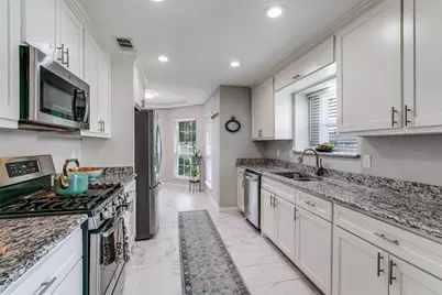 2624 Kingsridge Drive, Dallas, TX 75287 - Photo 11