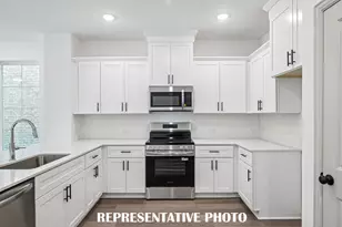 5306 Springlake Pkwy, Haltom City, TX 76117 - Photo 7